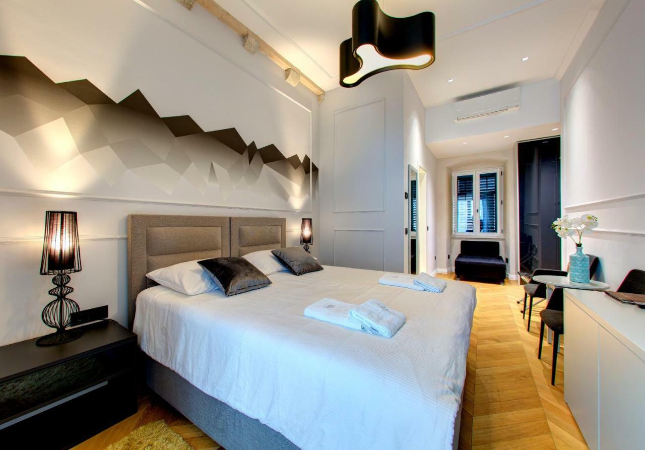 Guest House Forty-Four ดูบรอฟนิก ภายนอก รูปภาพ